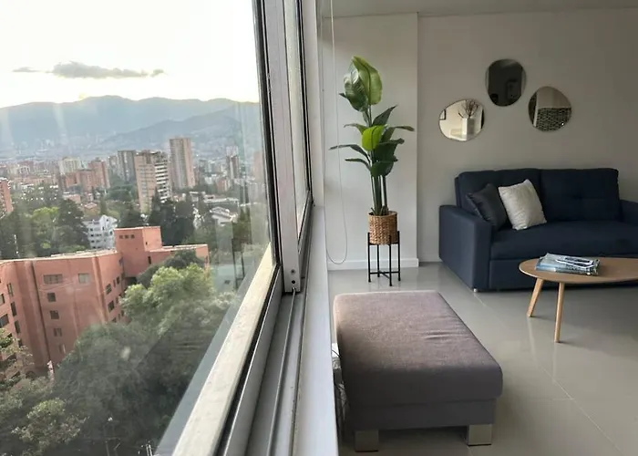 Lujoso Apto En El Poblado-Panoramica De La Ciudad! 1305